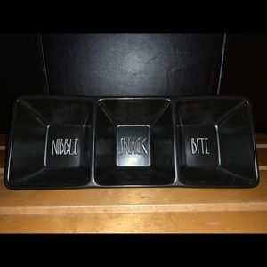 Rae Dunn snack tray